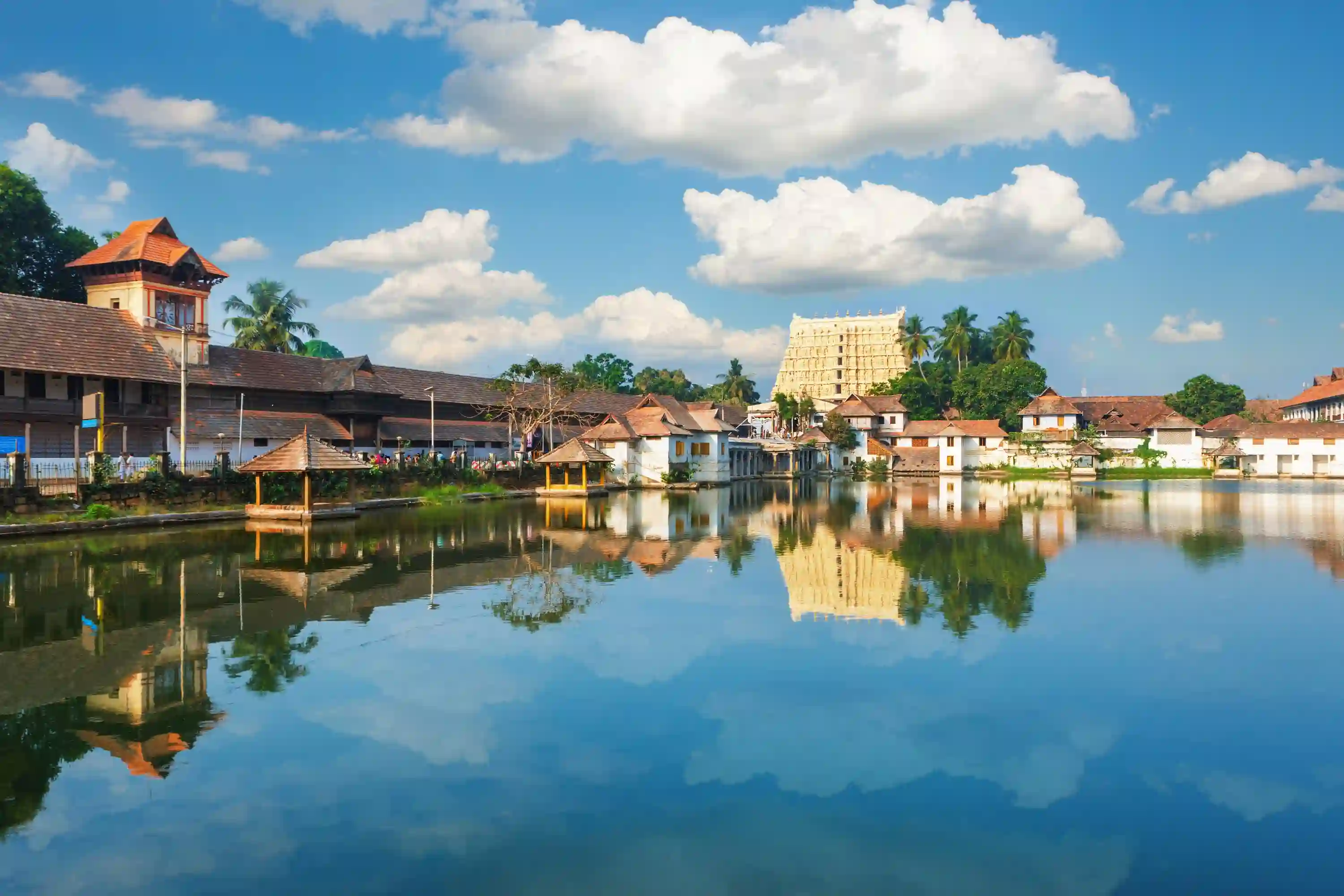 Delhi Agra Jaipur Kerala Tour – 12 Days