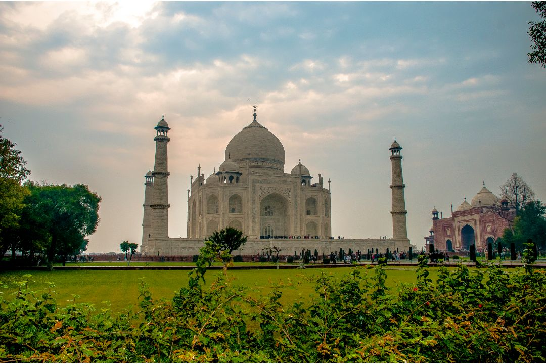 Taj Mahal Sunrise Tour